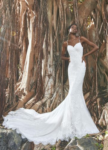 Pronovias Finglas wedding dress - Available at Rachel Ash Bridal boutique in Atherstone, Warwickshire