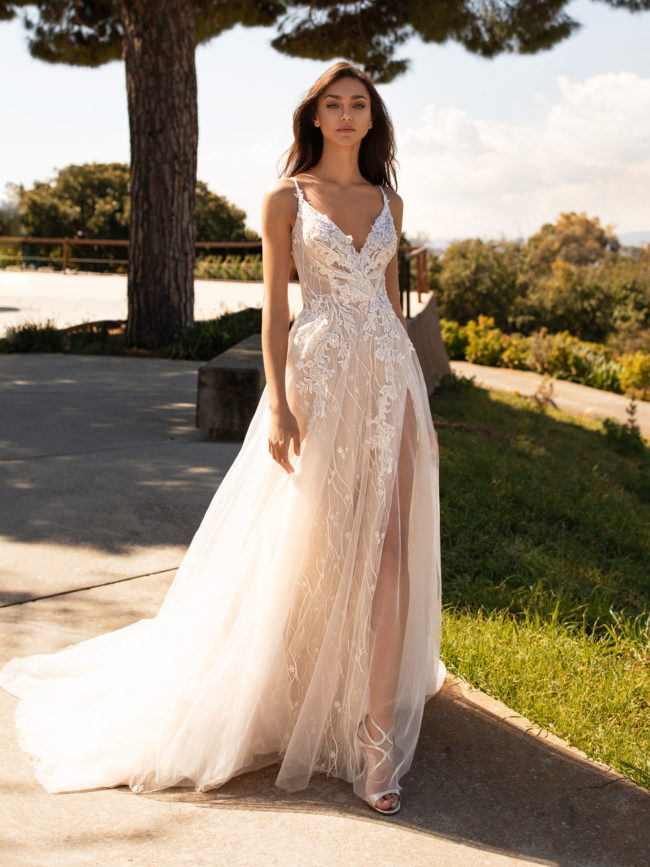 Pronovias Hyperion, wedding dress, a-line wedding dress, lace wedding dress