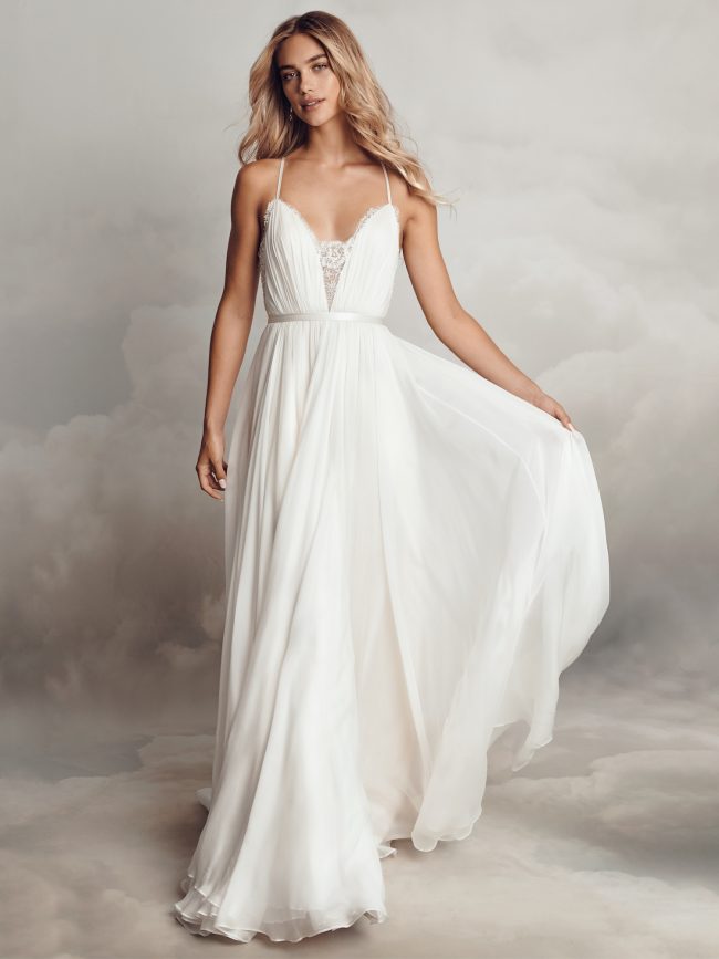 Catherine Deane Amie wedding dress. Available at Rachel Ash Bridal boutique in Atherstone, Warwickshire